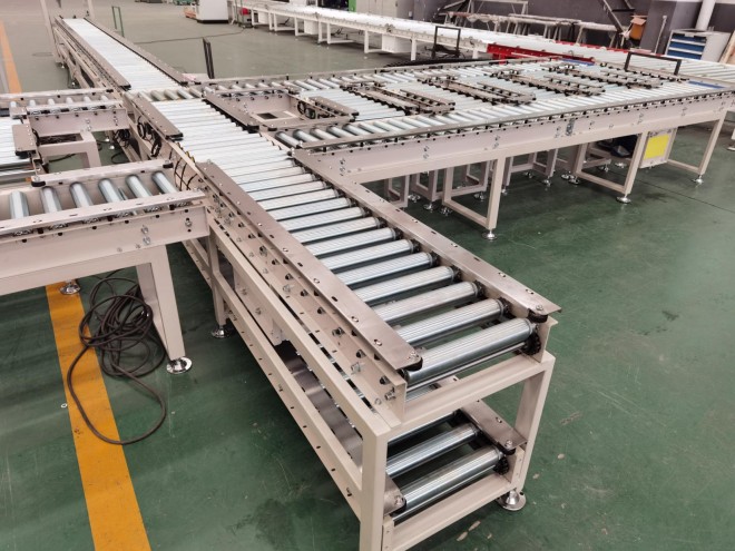 ローラー運送ライン